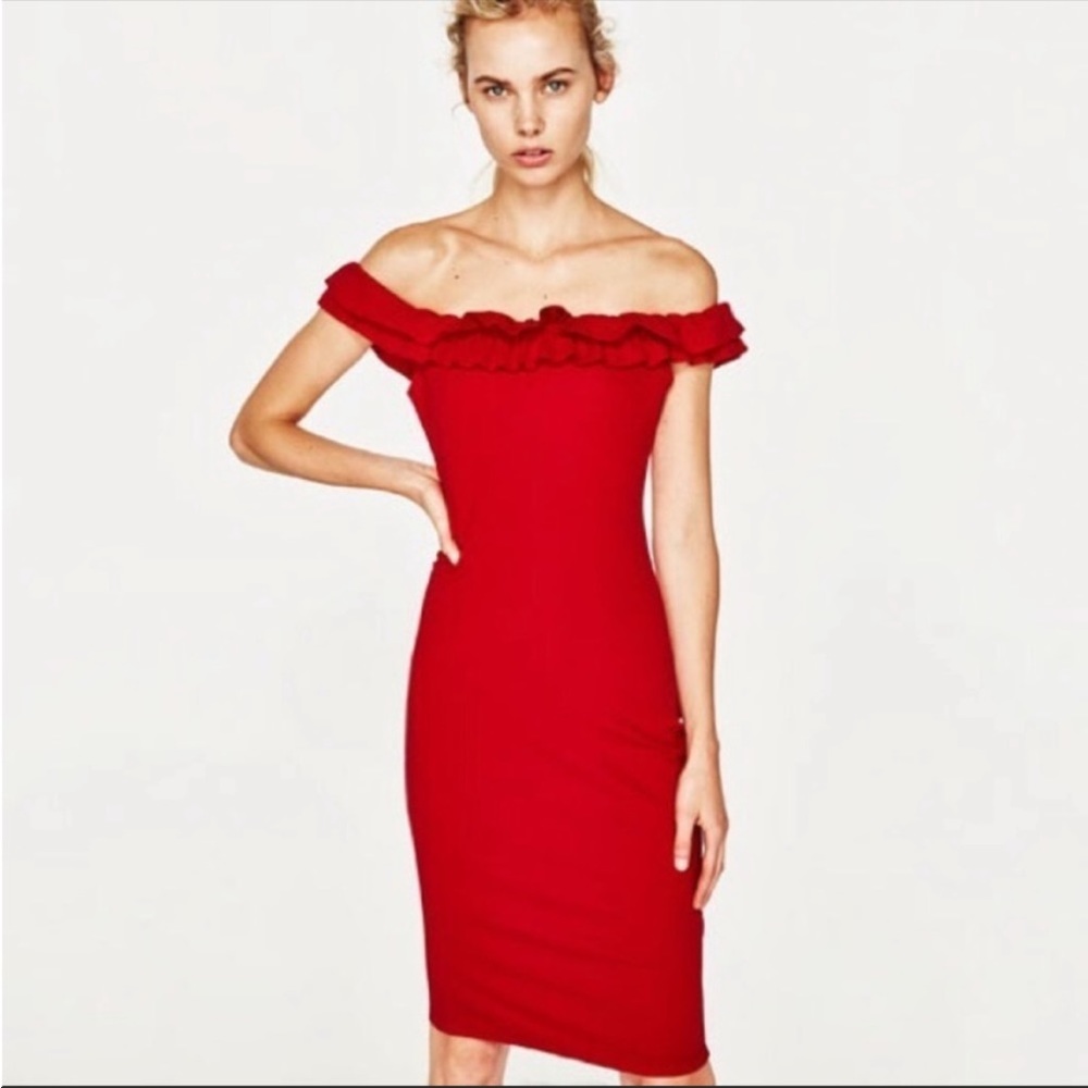 Off-Shoulder Ruffle Bodycon Dress in Red